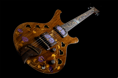 full body angle mantis hollowbody