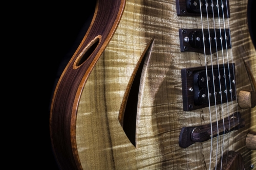 sound-port-and-sound-hole